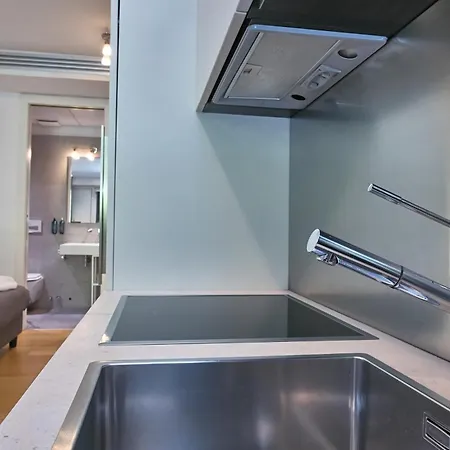 Hella Urbana 152 Apartman Róma