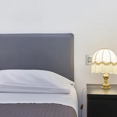 Apartamento Hella Urbana 152 Roma